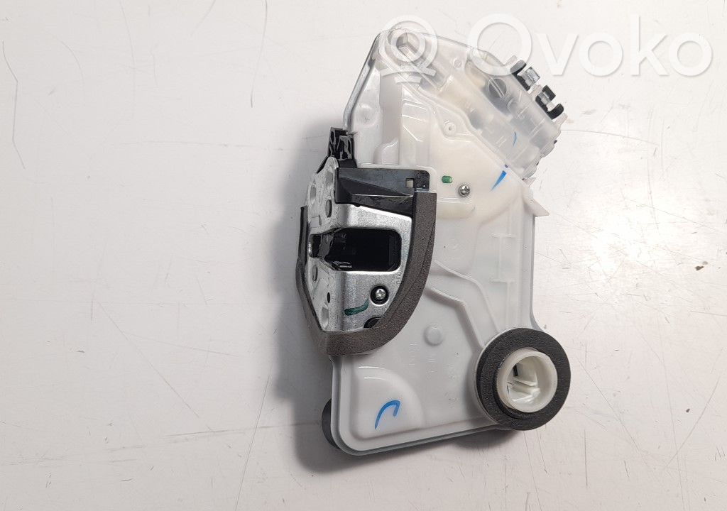 Honda Civic X Serratura portiera anteriore 