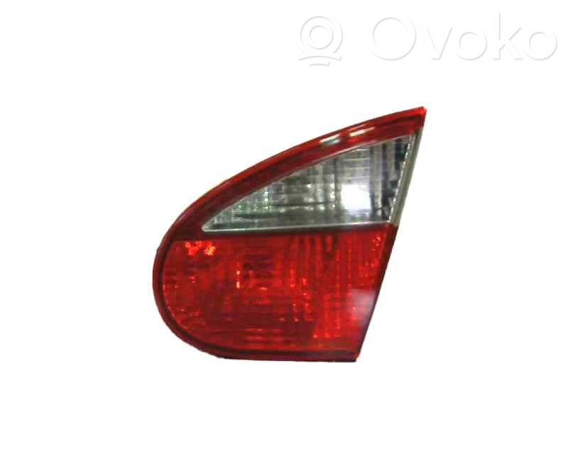 Rear/tail lights   REF