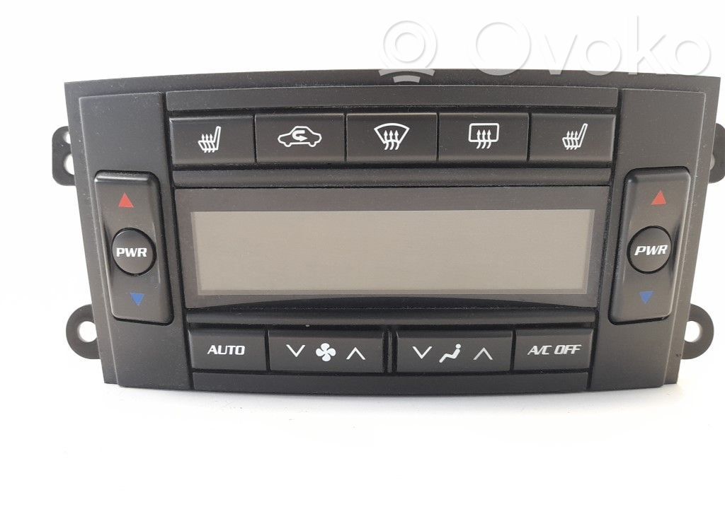 Cadillac SRX Climate control unit 