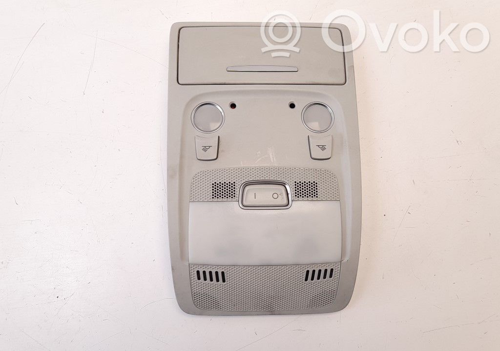 Otras luces interiores   8T0947135B,8T0947135B