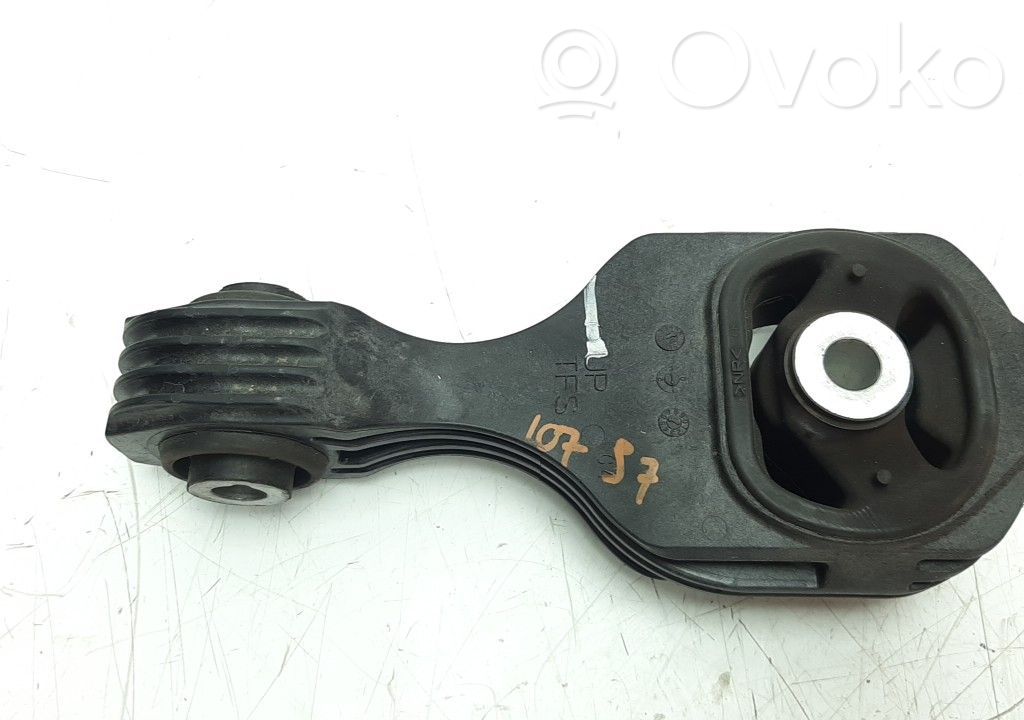 Honda HR-V Engine mount bracket 