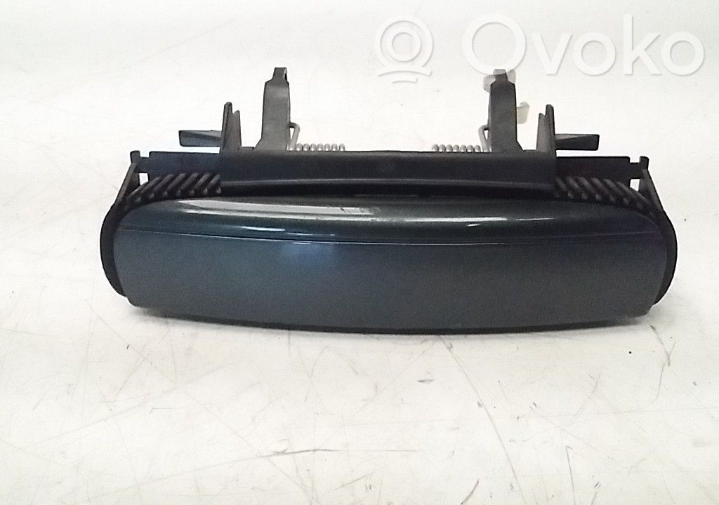 Manecilla externa puerta trasera   4F0839239