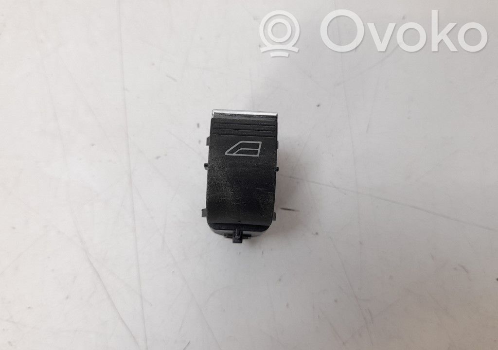 Interrupteur commade lève-vitre   BM5T14529AC,BM5T14529AC,IAF670027