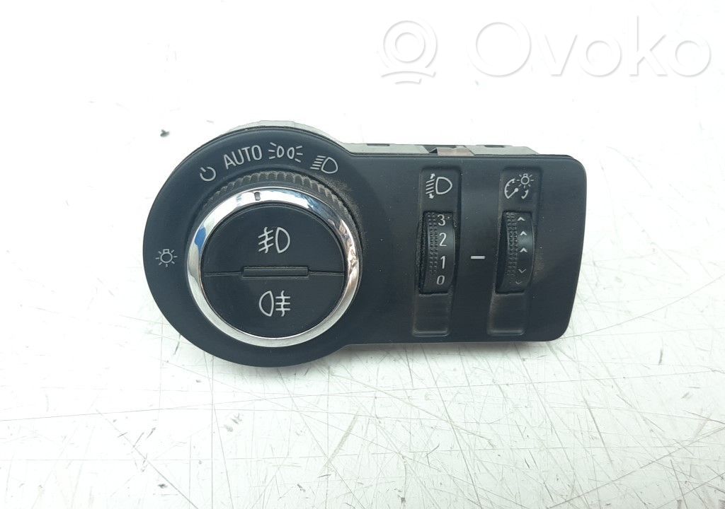 Opel Insignia A Interruttore di regolazione dell’illuminazione del quadro