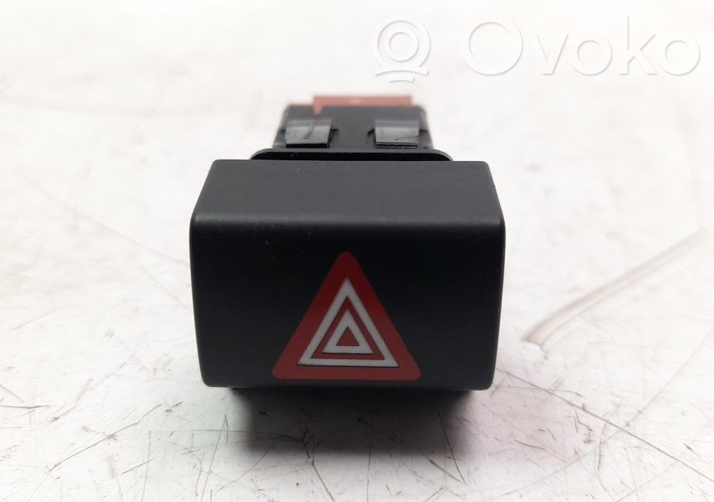 Botón interruptor de luz de peligro   96781018ZD,96781018ZD