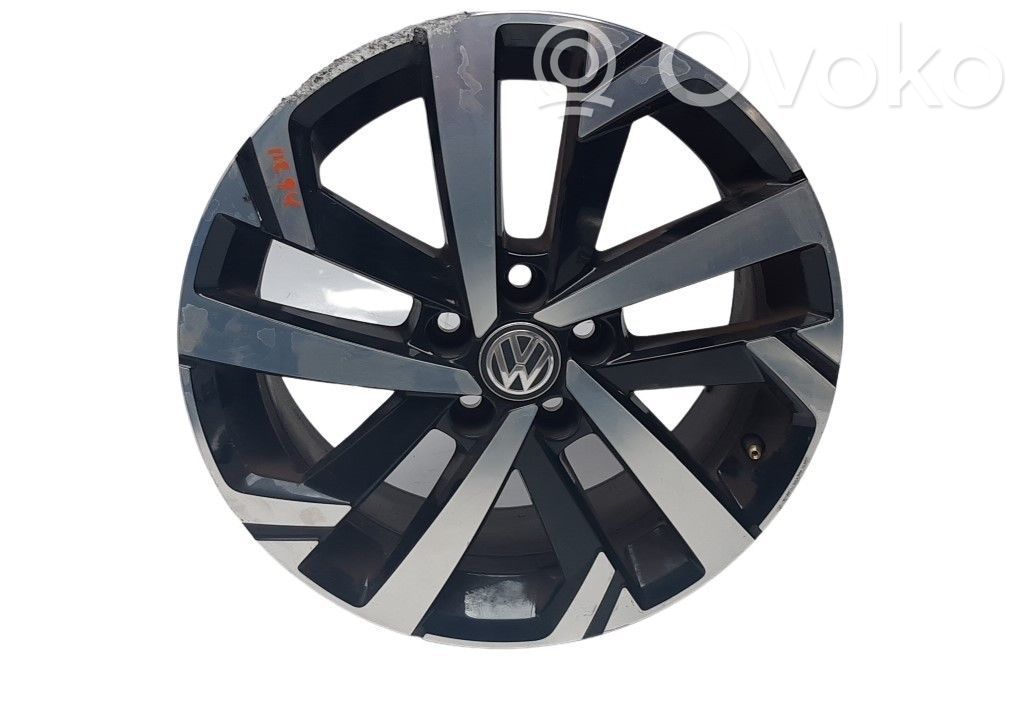 Volkswagen Polo VI Cerchione in lega R18 