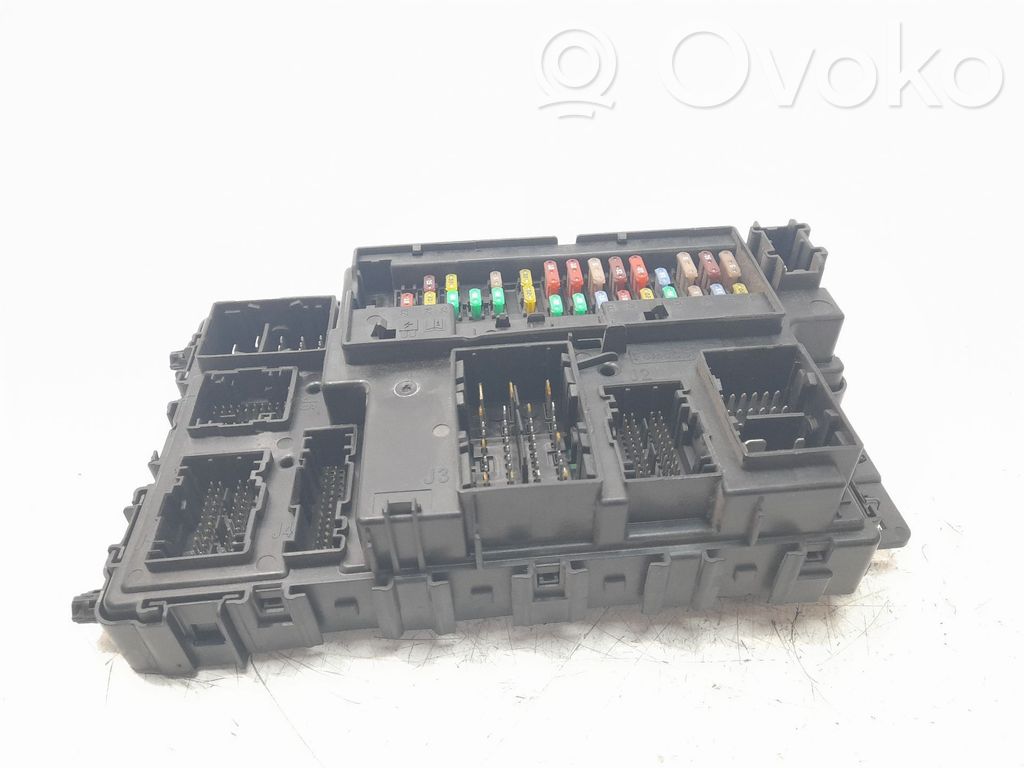 Ford Mondeo MK V Katvealueen valvonnan ohjainlaite (BSM) 