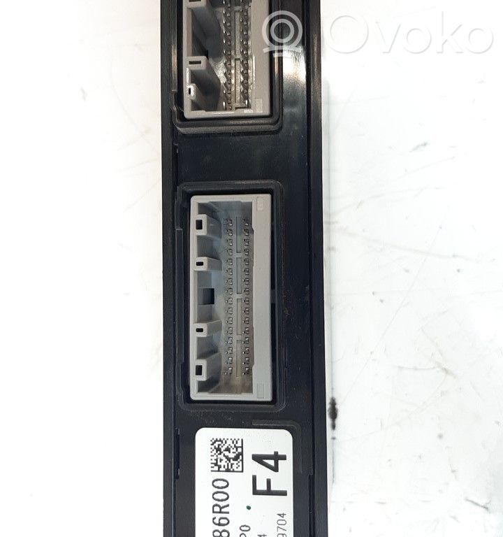 Altre centraline/moduli   3678086R00