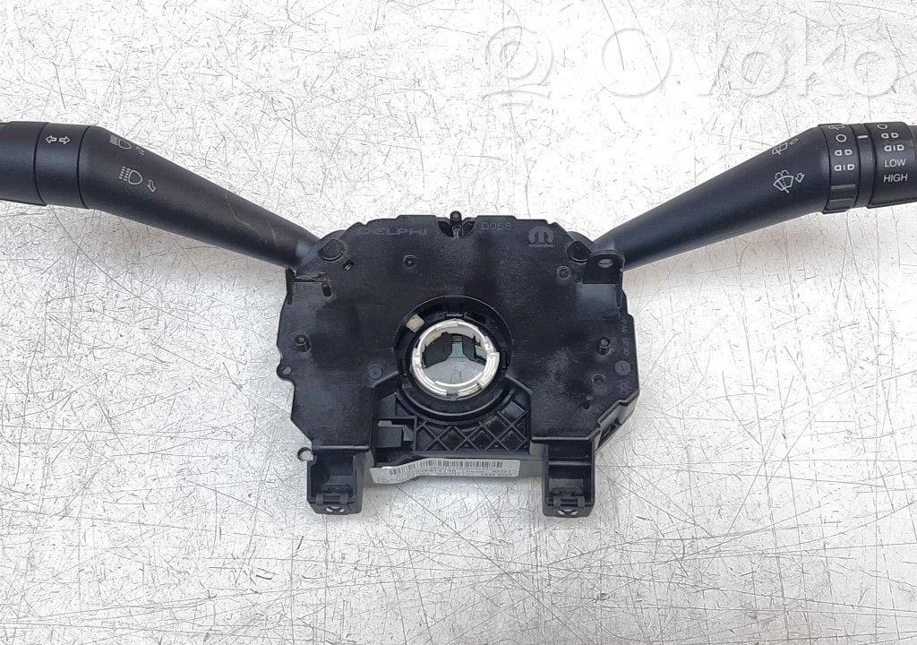 Jeep Renegade Interruptores/botones de la columna de dirección 
