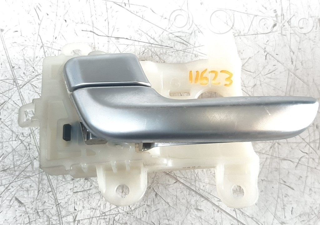 Manecilla interna puerta delantera   82613G5000