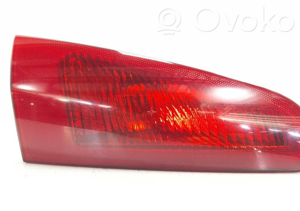 Alfa Romeo 147 Bec far 