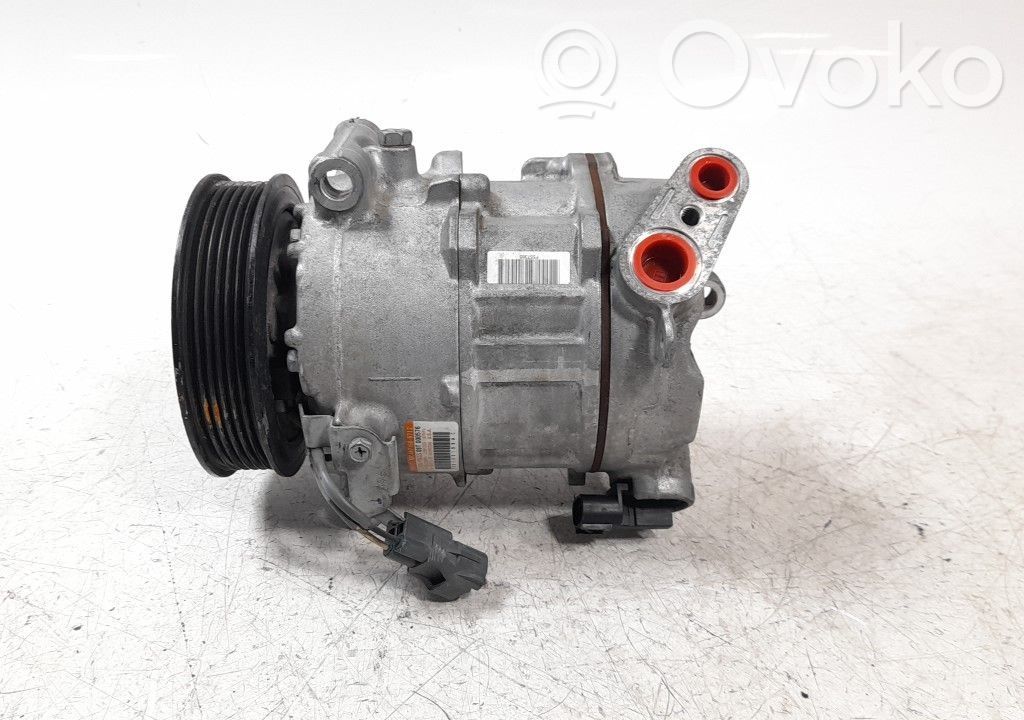 Jeep Cherokee KL Ilmastointilaitteen kompressorin pumppu (A/C) 