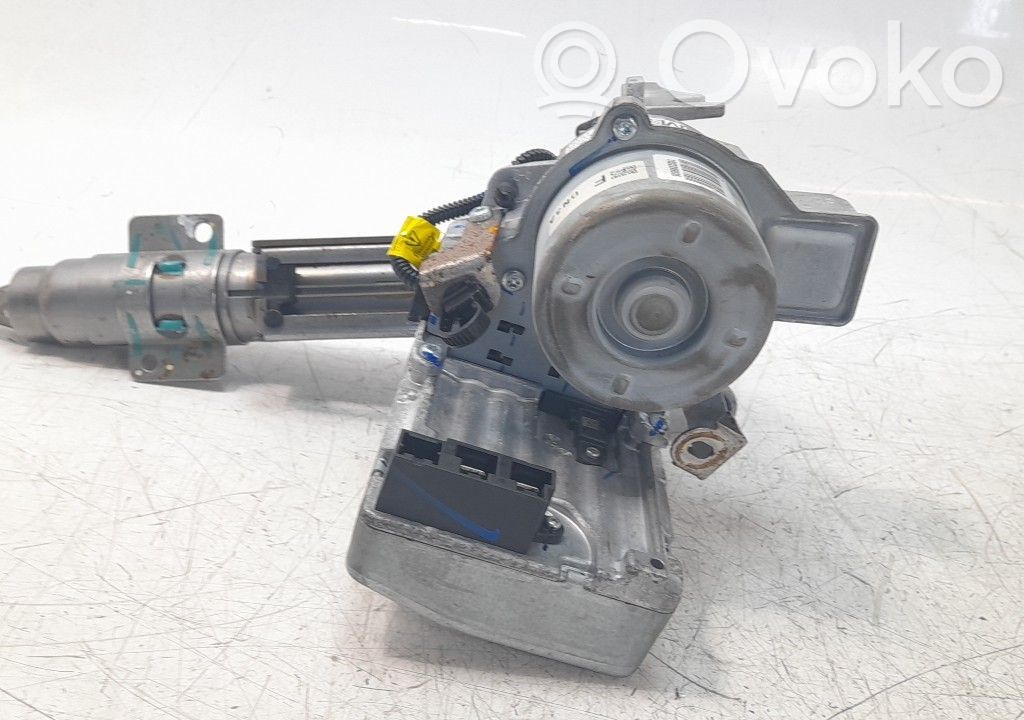 Mazda CX-3 Steering wheel axle 