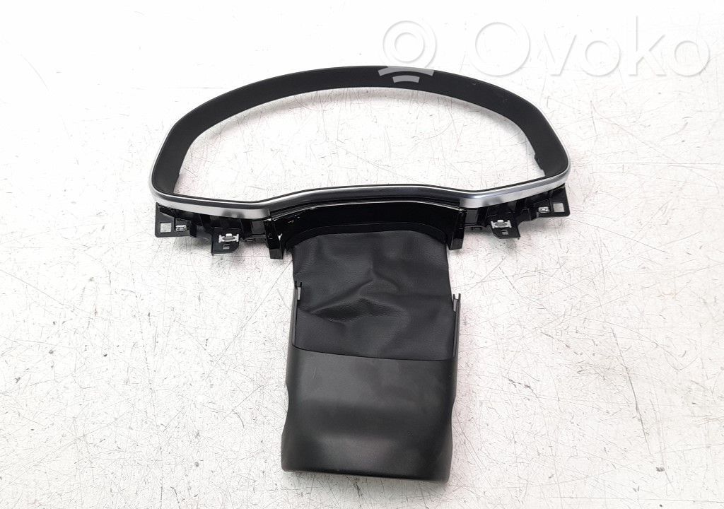 Moldura inferior   4M8857116