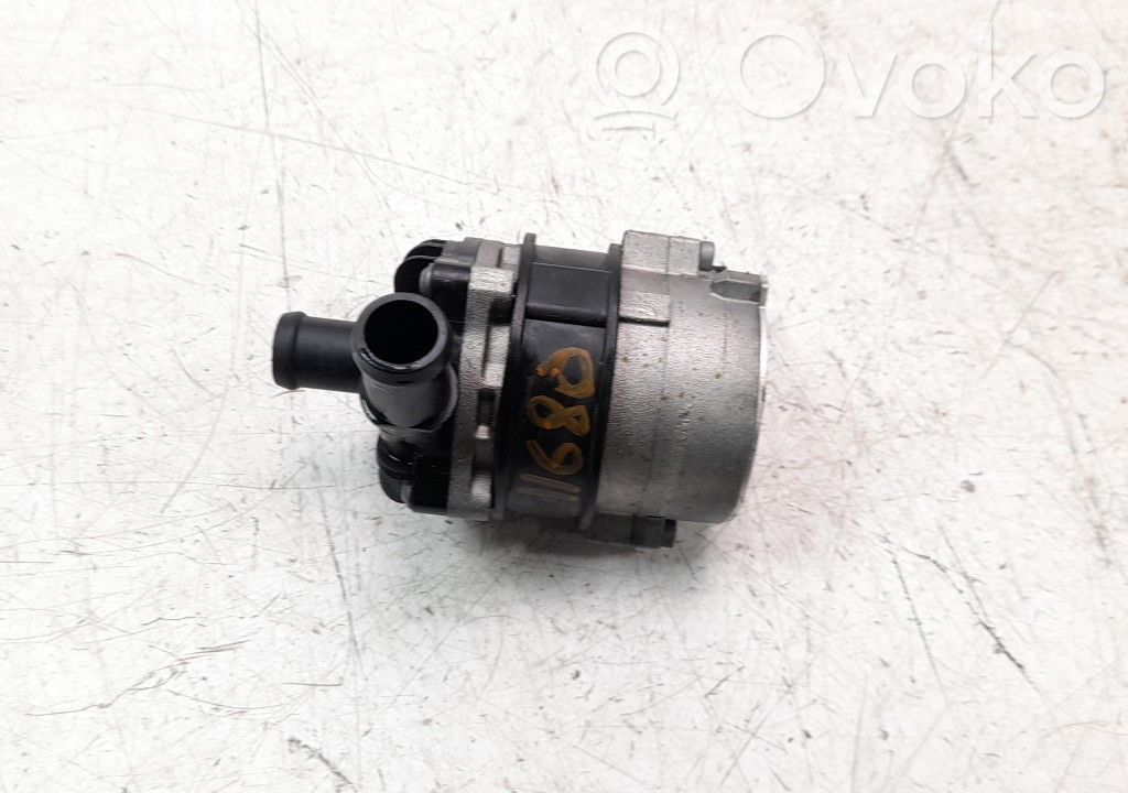 Bomba de agua   8K0965567B