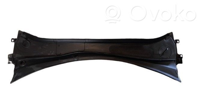Volvo XC60 Windshield trim 
