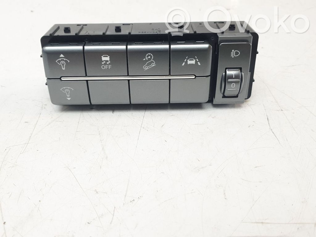 SsangYong Tivoli Interruptores/botones de la columna de dirección 