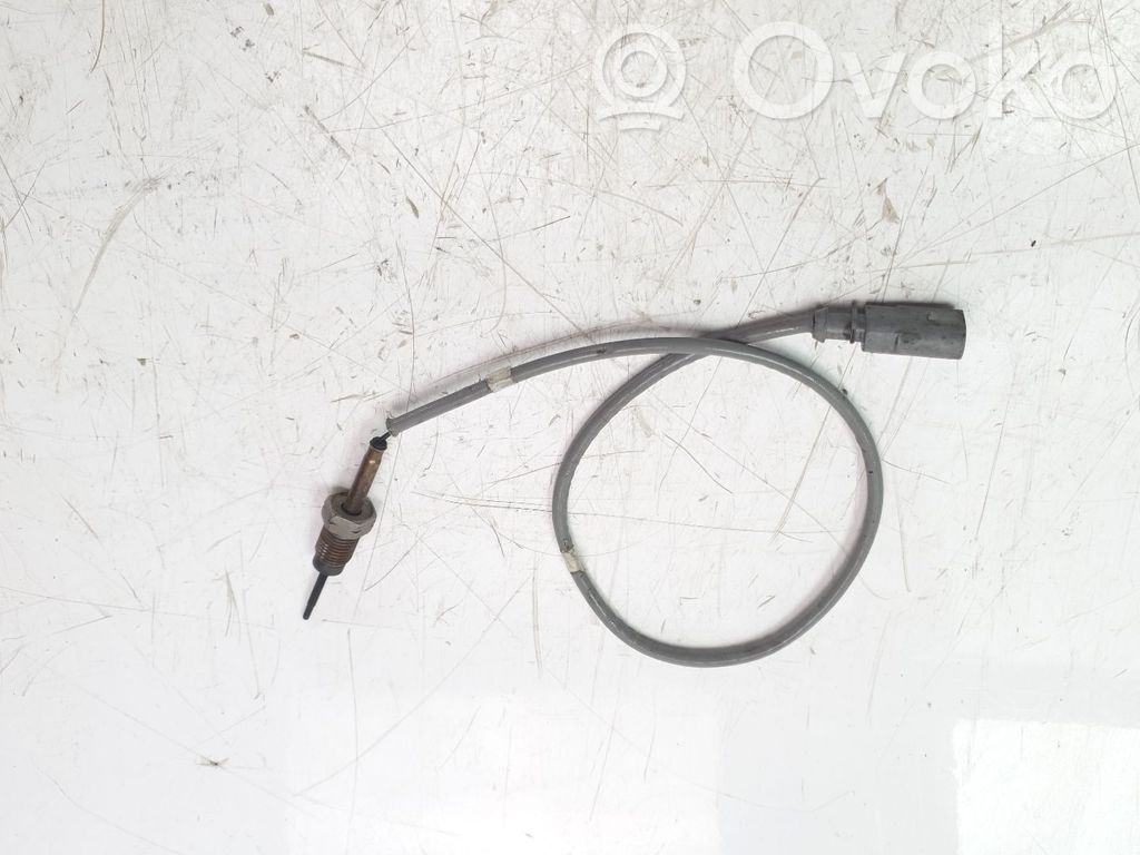 Audi A4 S4 B9 8W Sensor / Fühler / Geber 