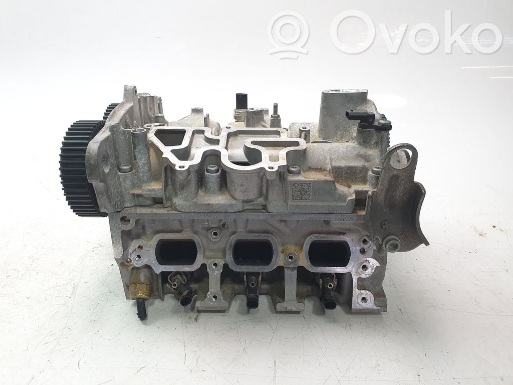 Głowica silnika   05C103404C