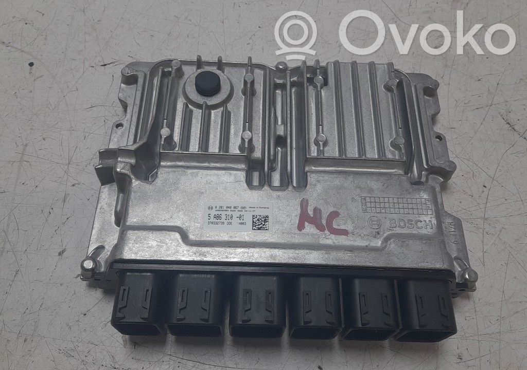 BMW 1 F70 Engine control unit/module 