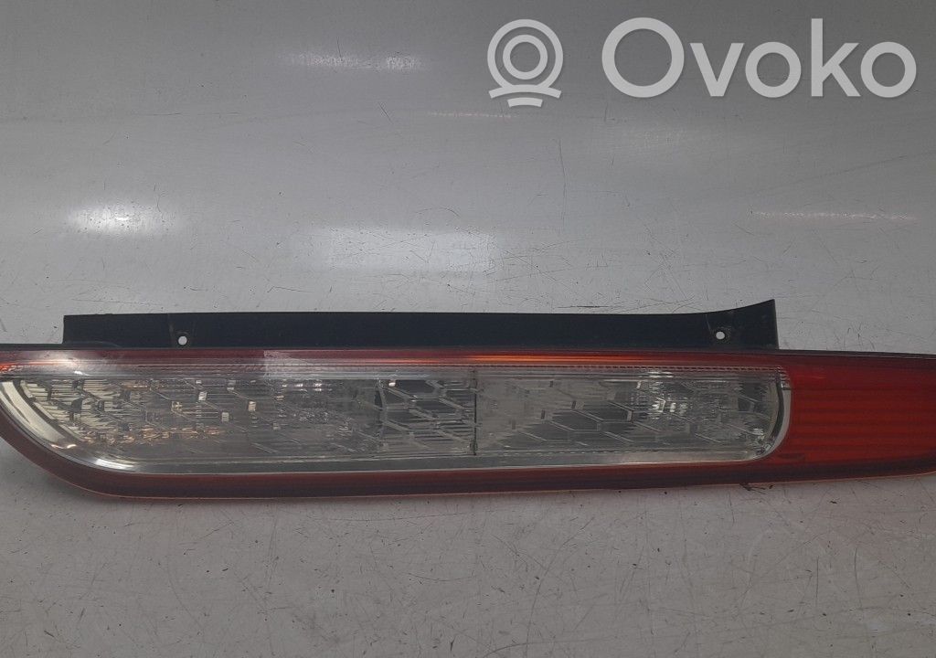 Luz trasera/de freno   8M5113404A,103F10420772