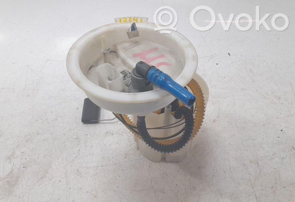 BMW 2 F22 F23 Pompe à carburant 