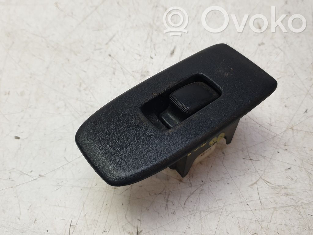 Interruptor del elevalunas eléctrico   MR445659