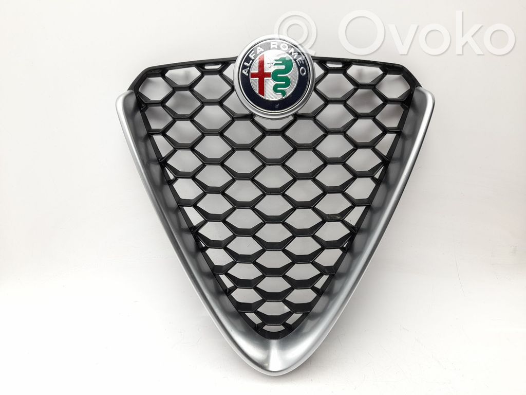 Alfa Romeo Giulia Etusäleikkö 