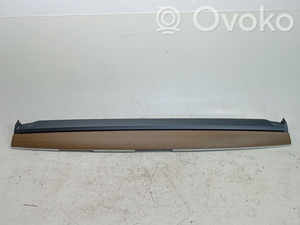 Tesla Model S Capac inferior 