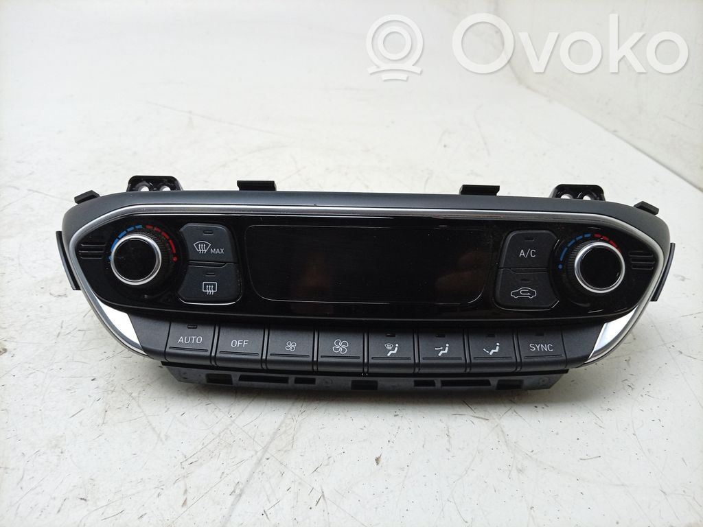 Hyundai i30 Panel klimatyzacji 