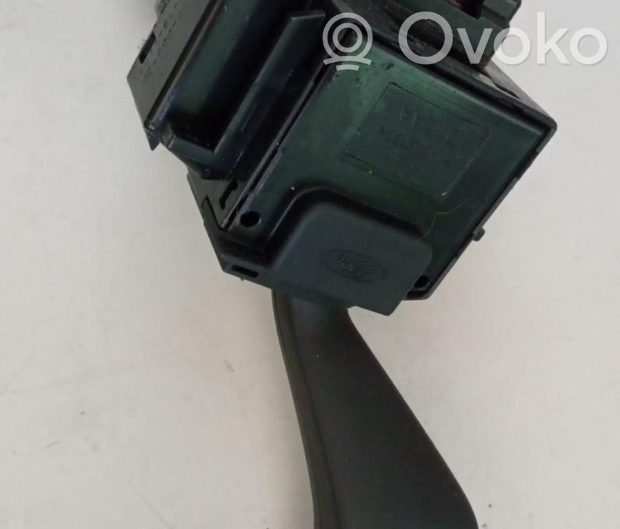 Ford Focus Palanca de intermitentes 