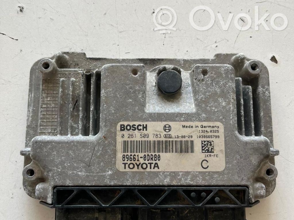 Toyota Yaris Engine control unit/module 