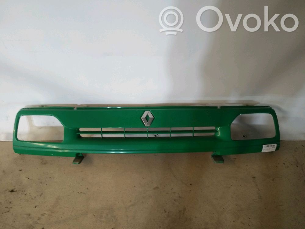 Renault Express Front bumper upper radiator grill 