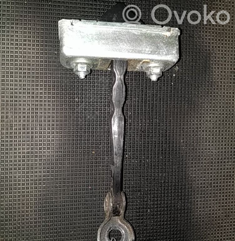 Mazda 6 Etuoven pidätin 