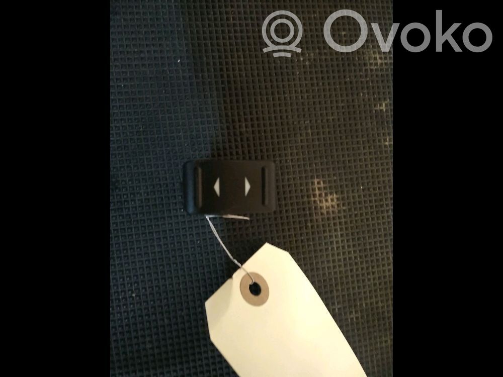 Electric window control switch   1223143