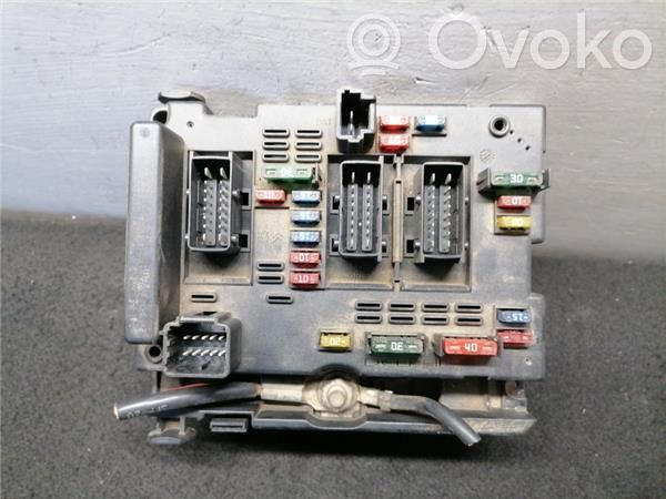 Módulo de fusible   9643537880,BSMB5