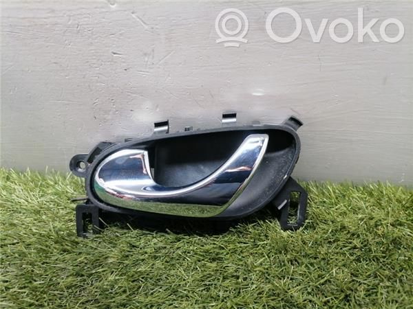 Manecilla interna puerta trasera   806714EA0A,806714EA0A
