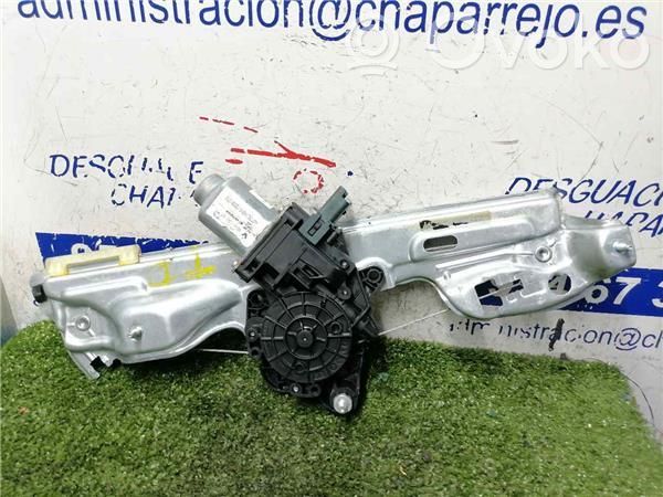 Renault Megane IV Elektryczny podnośnik szyby drzwi tylnych 