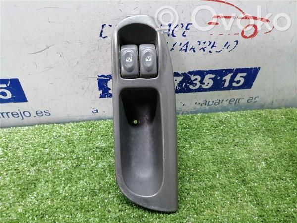 Renault Scenic I Przyciski szyb 