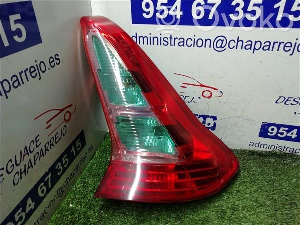 Lámpara de faros/luces traseros