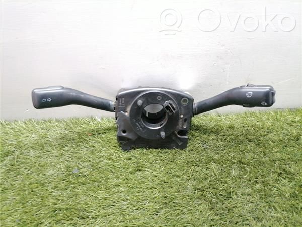 Volkswagen PASSAT B5 Interrupteur / bouton multifonctionnel