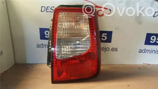 Lámpara de faros/luces traseros