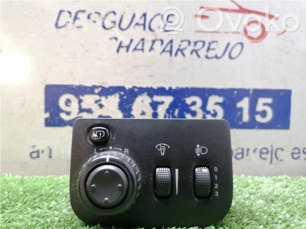 Chevrolet Evanda Light switch 