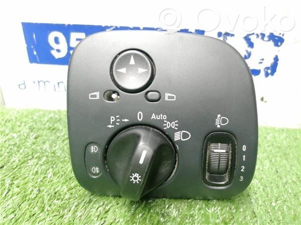 Comutator lumini   2440657472,A2035450604