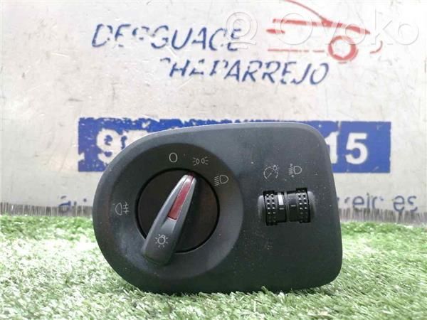 Seat Ibiza IV (6J,6P) Comutator lumini 