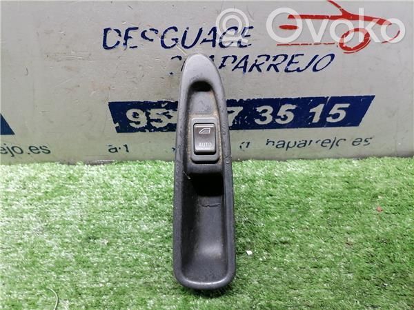 Interruptor del elevalunas eléctrico   3458021