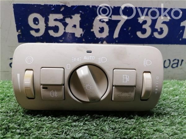 Light switch   30739454,30739454