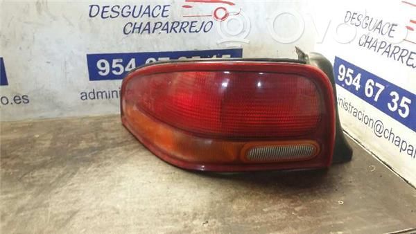 Lámpara de faros/luces traseros