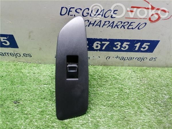 Toyota Auris 150 Sähkötoimisen ikkunan ohjauskytkin 