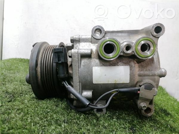 Ford Fiesta Compressore aria condizionata (A/C) (pompa) 